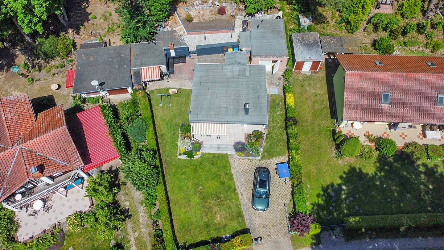 Waterkieker – Bungalow am Jabelschen See mit Steg & Outdoor-Sauna in Jabel, Mecklenburgische Seenplatte