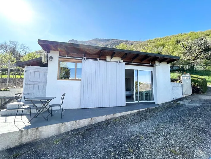 Apartamento de vacaciones para 2 personas, con vistas y jardín - 1