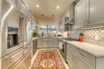 Vacation Apartment for 4 Guests in Portland (ME), Maine, Picture 3