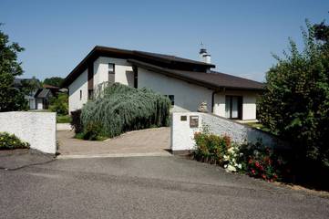 Gîte pour 10 personnes, avec jardin à Armoy