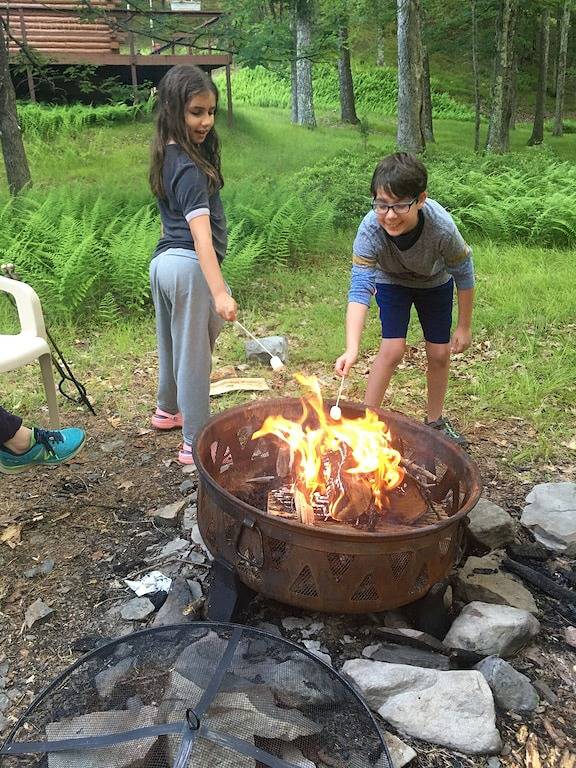 Whirlpool 112 Jets, Holzkamin, A / C, Sauna, kostenloses Wlan in Lehman Township, Pike County