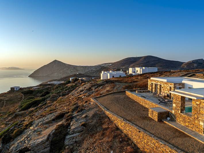 Location de vacances pour 4 personnes, avec Jardin et Piscine dans Folégandros - 2