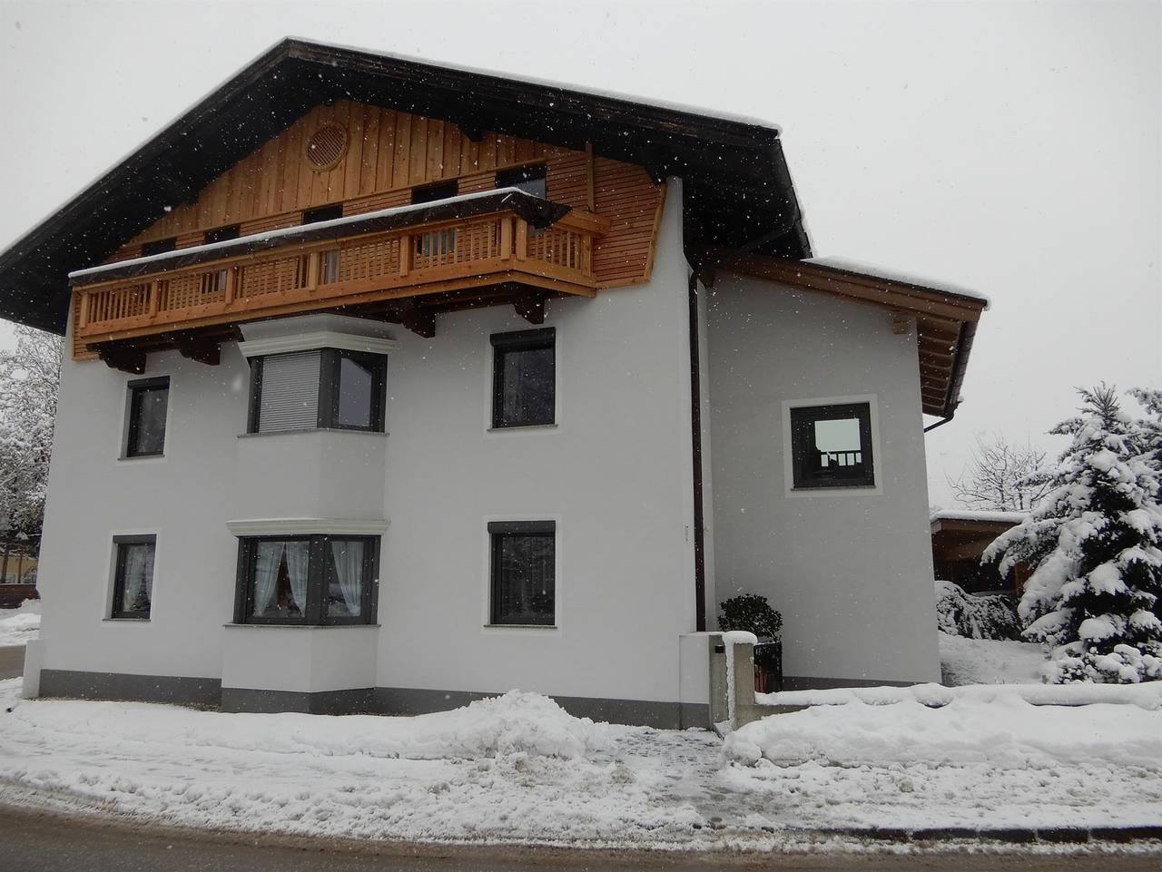 Ganze Ferienwohnung, Haus Ellmaier - Appartement 2 in Kramsach, Kitzbüheler Alpen