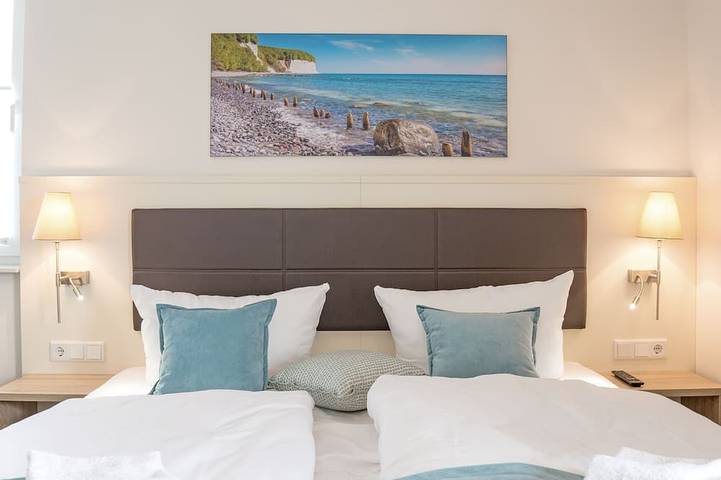 Komfortable grosse Suite, Pool und Sauna, 30 Meter zum Strand, grosser Südbalkon in Börgerende, Börgerende-Rethwisch