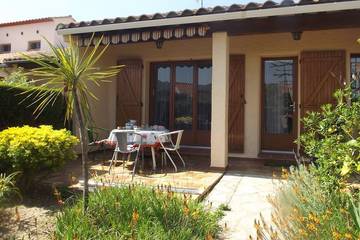 Gîte pour 4 personnes, avec terrasse et jardin à Laroque-des-Albères