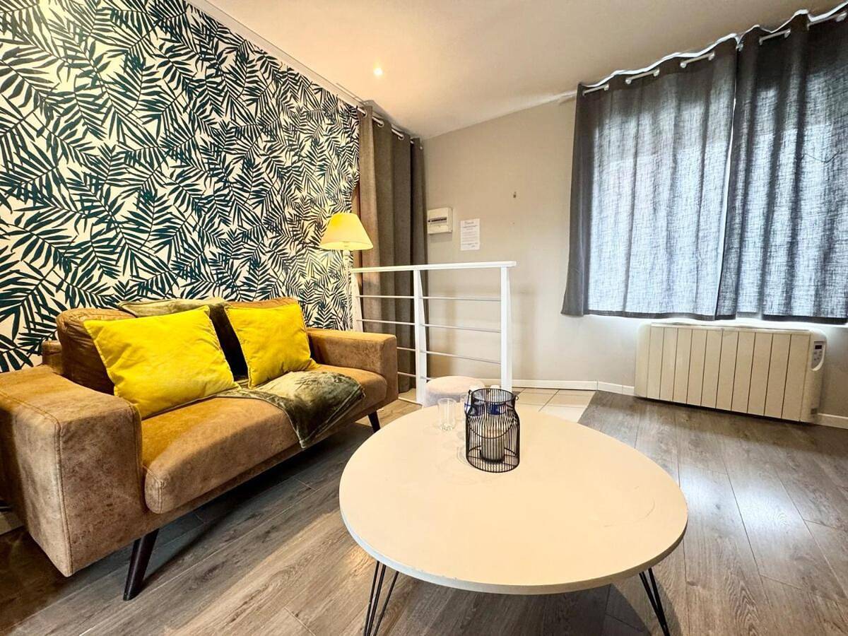 Appartement entier, One-Bedroom Apartment in Marck, Région de Calais