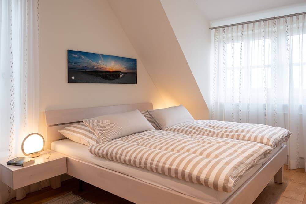 Wunderschöner moderner Neubau (2019) in bester Lage mit Premium-Ausstattung. in Nordseebad Spiekeroog, Spiekeroog