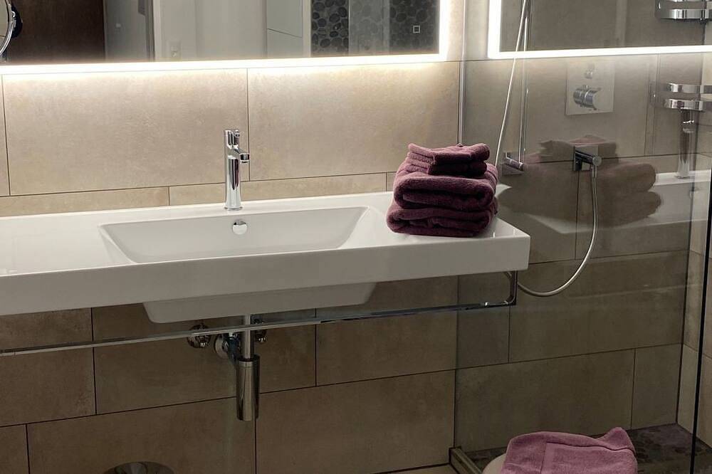 Ganze Wohnung, Apartment 360 in Horw, Vierwaldstättersee