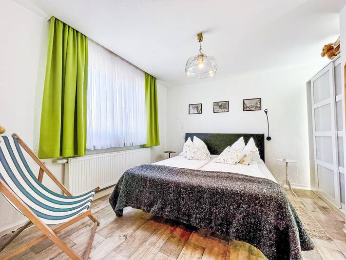 Ferienwohnung für 4 Personen, mit Terrasse und Ausblick in Chemnitz
