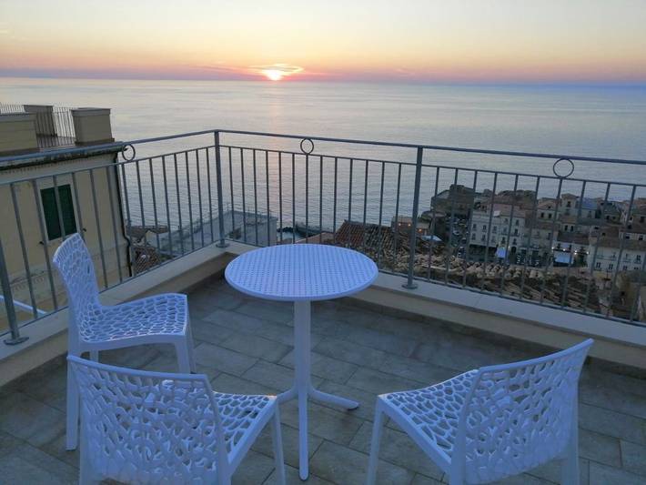 B&b per 5 persone, con balcone e panorama in Calabria