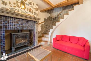 Gîte pour 4 Personnes dans Saint-Victor-la-Rivière, Région de Besse-et-Saint-Anastaise, Photo 2