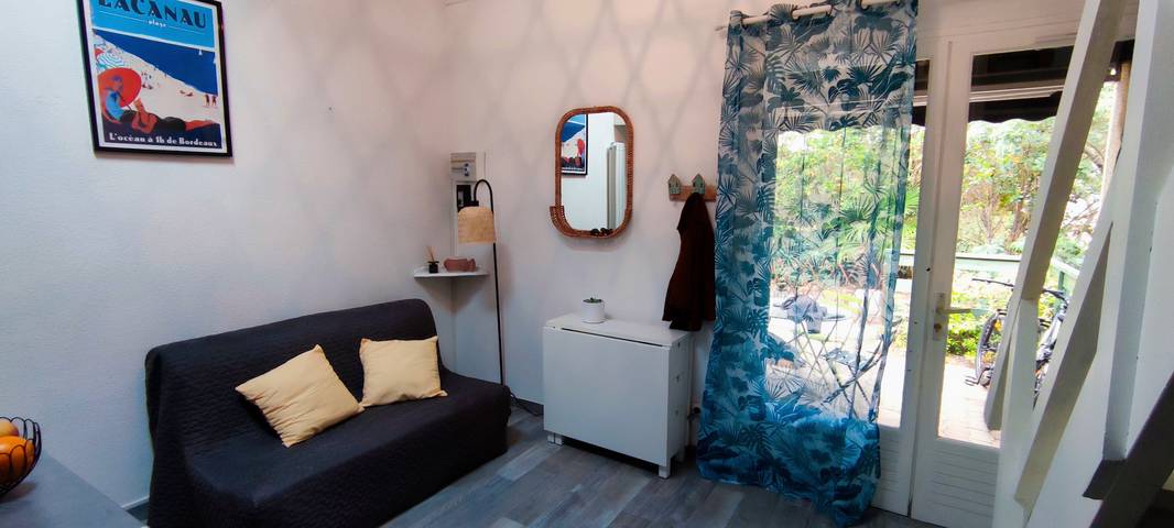 Location de vacances pour 4 personnes, avec terrasse et vue dans Golf de la Méjanne - 2