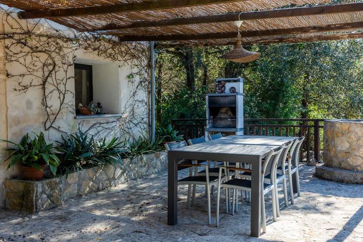 Luxury Property with Spectacular Views – Villa La Casita in Campanet, Majorca Center