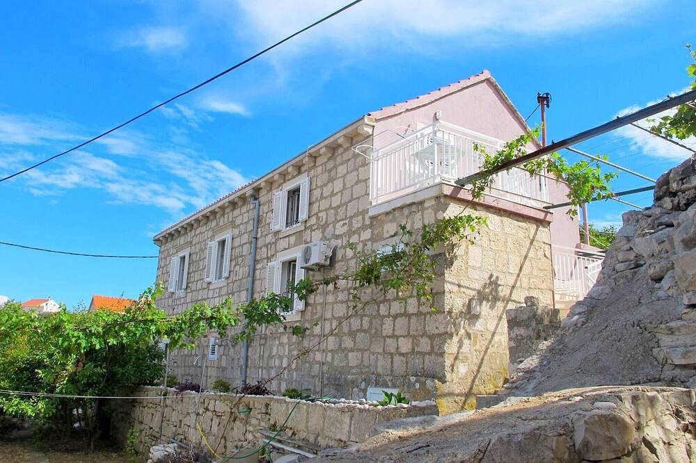 Ganze Wohnung, Ferienwohnungen und Zimmer Antun, (13052), Lumbarda, hr in Lumbarda, Korcula