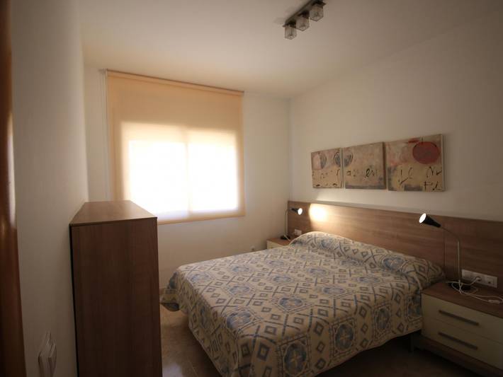 Apartamento entero, Moderno apartamento con piscina, jardín, cerca de la playa, ciudad y rutas de senderismo in Llansá, Alt Empordà