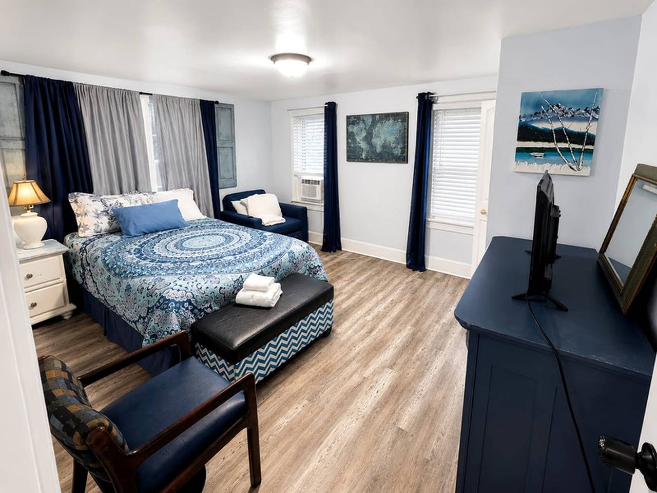 Blue Rm De with Spa Access in Dover (DE), Delaware