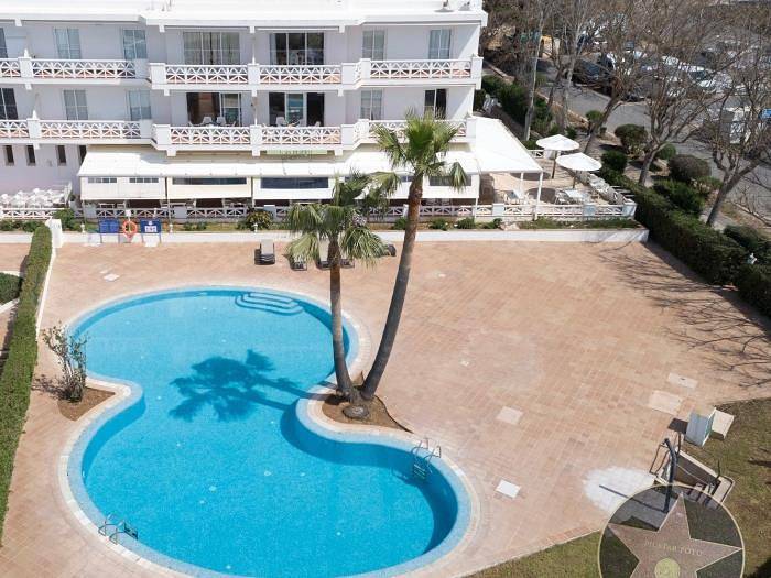 Gîte pour 5 personnes, avec piscine ainsi que terrasse et vue sur l’océan à Es Migjorn Gran - 3