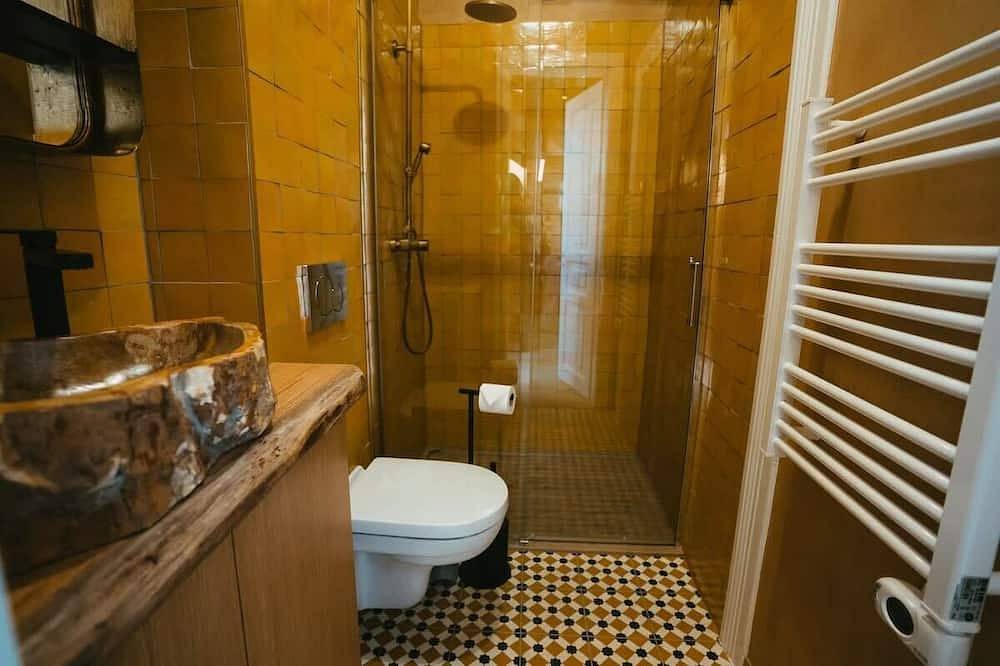 Entire apartment, Le Perchoir I Charming one-roomed flat with balcony in Guebwiller, Parc naturel régional des Ballons des Vosges