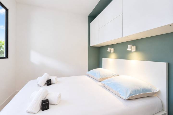 Apartamento entero, Apartamento de vacaciones para 2 personas con balcón in Juan-les-Pins, Antibes