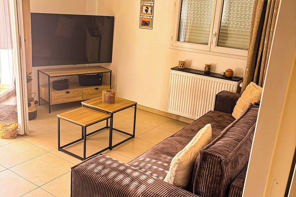 Appartement entier, Charmant T2 proche de toutes commodités in Sarrola-Carcopino, Région d'Ajaccio