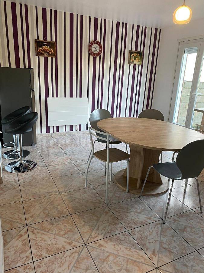 Four-Bedroom House in Muides-sur-Loire, Sologne