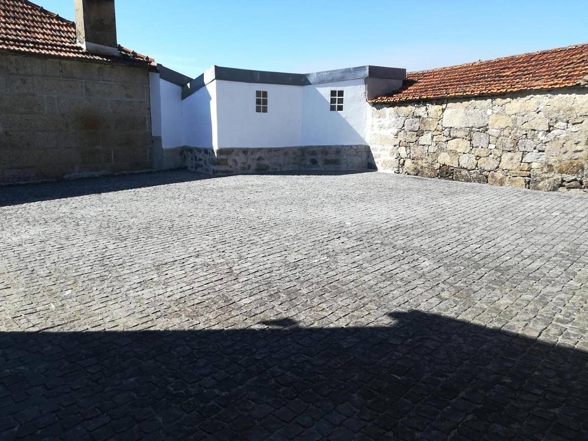 Santo Tirso Holidays Home in Santo Tirso, Couto (Santa Cristina e São Miguel) e Burgães, District de Porto