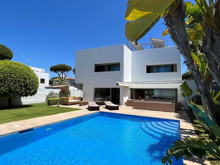 Maison de vacances pour 8 personnes, avec Terrasse et Piscine
