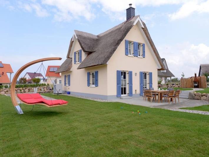 Ferienwohnung für 5 Personen, mit Terrasse und Garten sowie Sauna, kinderfreundlich in Groß Schwansee