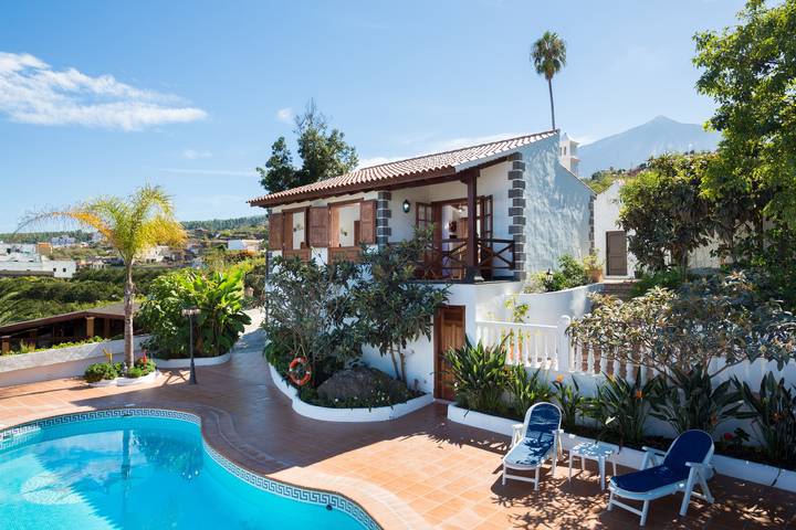 Casa rural para 2 personas, con Balcón y Vistas al mar además de Terraza y Jardín en Icod de los Vinos