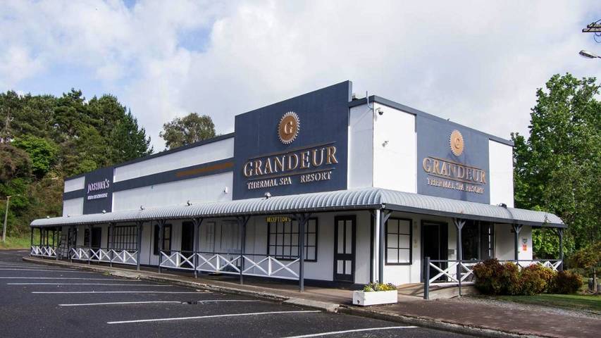 Wynajem wakacyjny dla 3 osób, z basen i widok oraz ogród w Nowa Zelandia