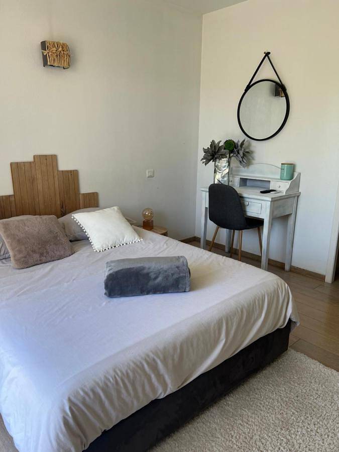 Gîte pour 4 personnes, avec terrasse ainsi que vue et jardin à Vertou - 2