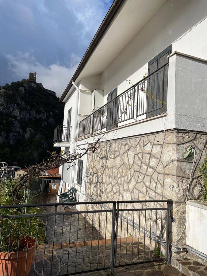 Apartamento para 2 personas, con Balcón y Terraza además de Jardín y Vistas en Cassino