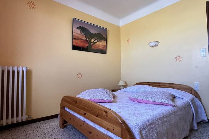 Location de vacances pour 7 personnes, avec terrasse et jardin à Taillades - 4