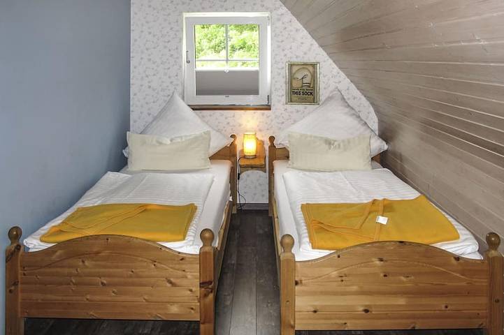 Ferienhaus für 4 Personen, mit Sauna, mit Haustier in Altenkirchen - 3