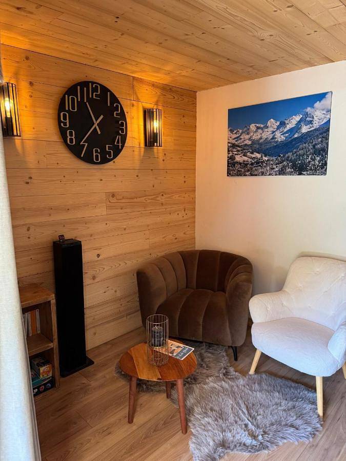 Gîte pour 2 personnes, avec jardin et vue dans Glières-Val-de-Borne - 3