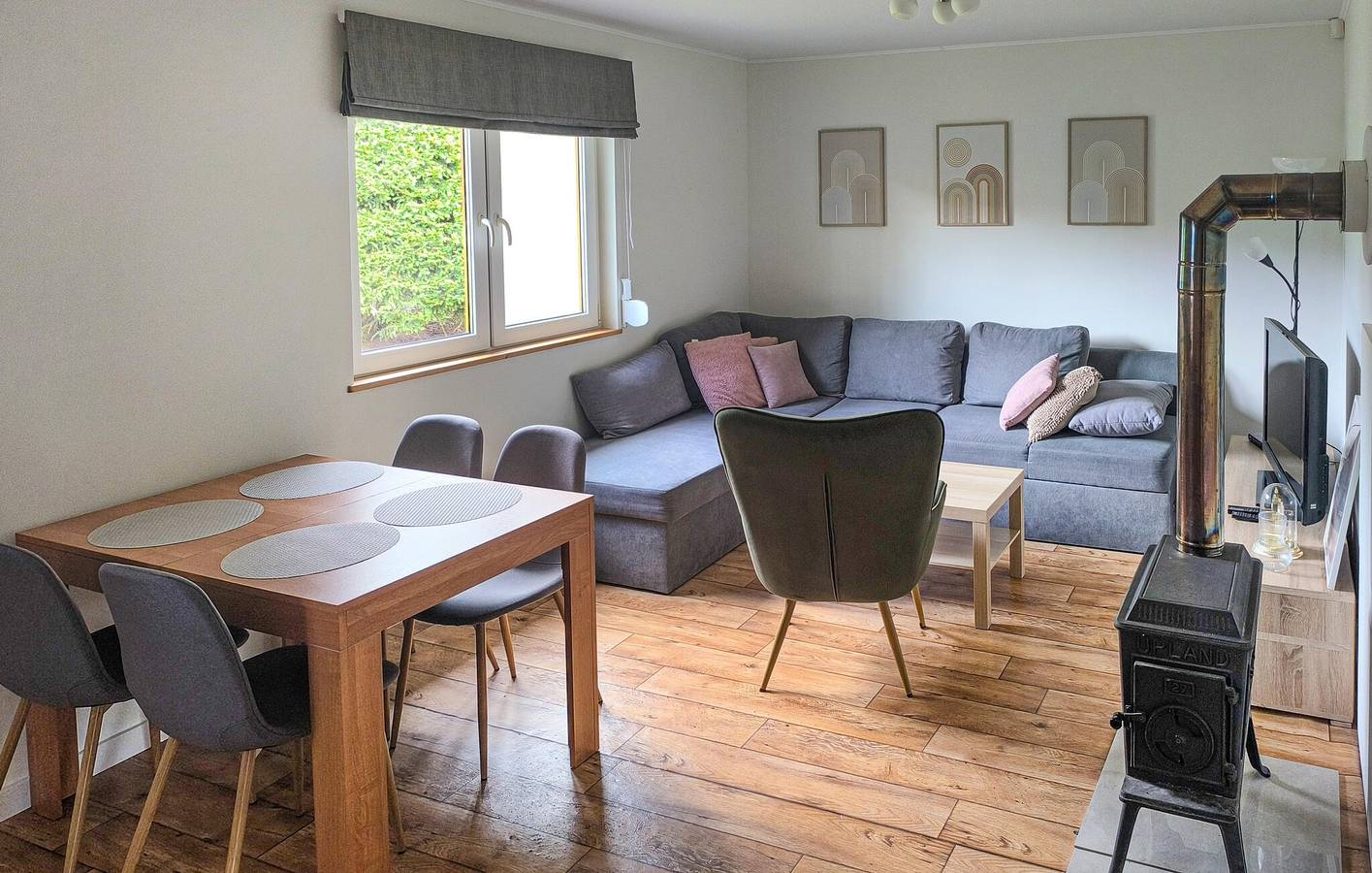 Ferienhaus für 10 Personen mit Terrasse in Seenplatte von Ilawa