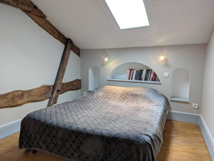 Gîte pour 6 personnes, avec terrasse ainsi que jardin et piscine en Charente - 3