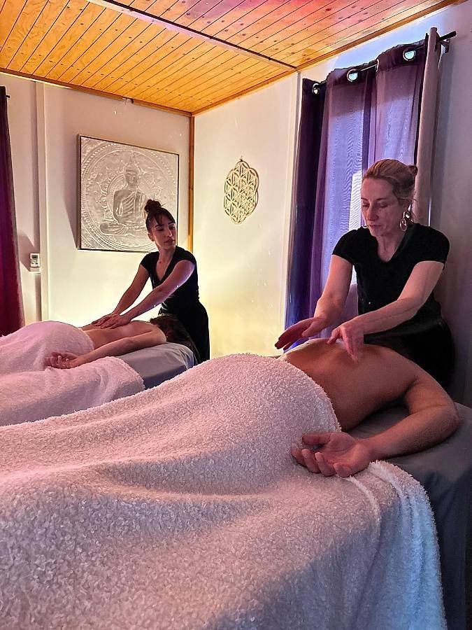 Gîte pour 4 personnes, avec piscine ainsi que jardin et jacuzzi dans Montpouillan - 3