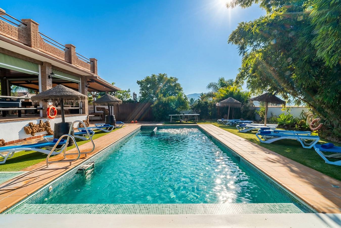 Cubo's Casa Rural Tirado & Heated Pool in Alhaurín el Grande, Province de Málaga