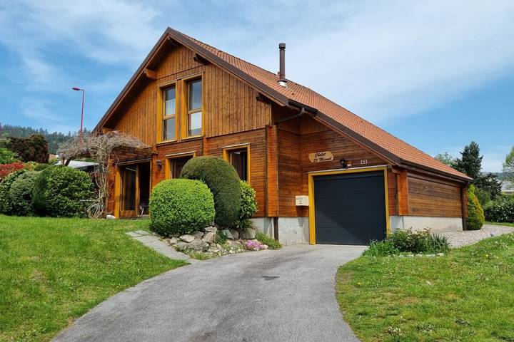 Chalet für 10 Personen, mit Garten - 1