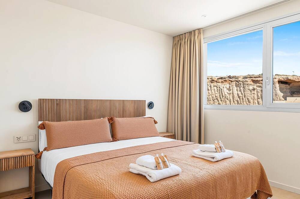 Villa la Majuda with heated plunge pool and garden in Las Eras, Fasnia