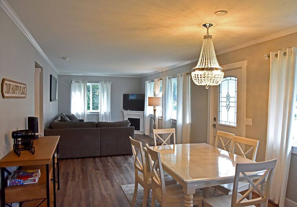 Nw See-Haus-See Sutherland in Lake Crescent