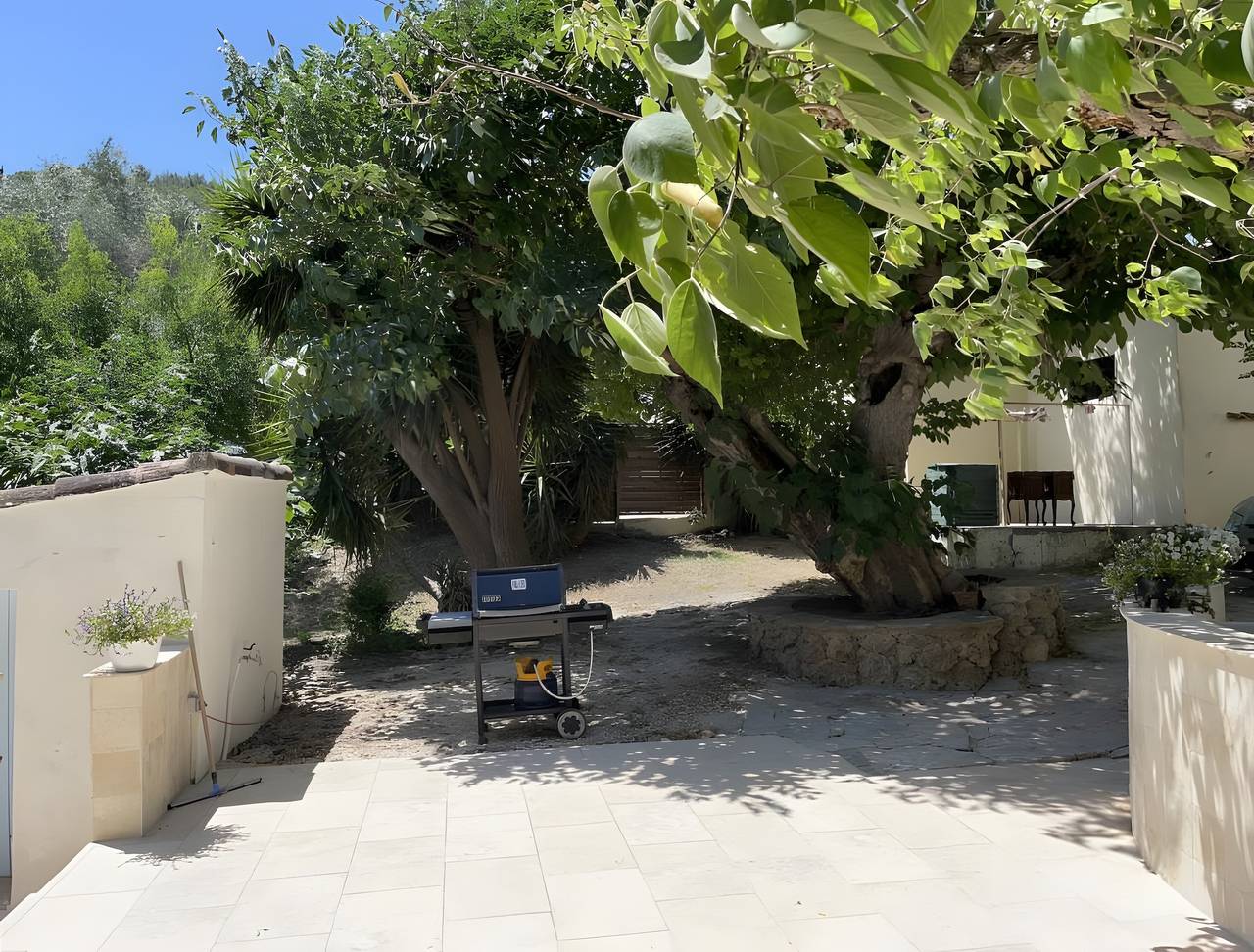 Villa 'La Naronne' avec vue sur les montagnes, piscine privée et Wi-Fi in Bandol, Côte méditerranéenne (France)