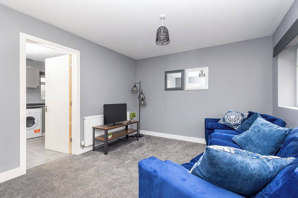 3 Bed 3.5 Bath | Parking | Wifi | En-suite's | Self Checkin | Bluetooth Speakers in Wakefield, West Yorkshire