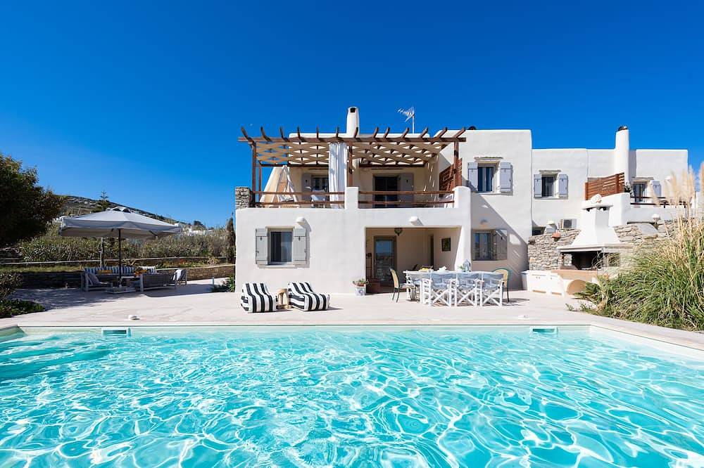 Casa vacanza a Paros a partire da 544€ a notte