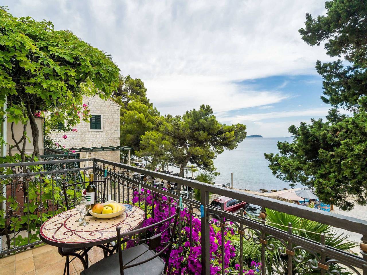 Ganze Wohnung, Apartment Villa Palma- Studio Apartment with Balcony and Sea View (Studio apartman 1) in Mlini, Dubrovnik-Neretva
