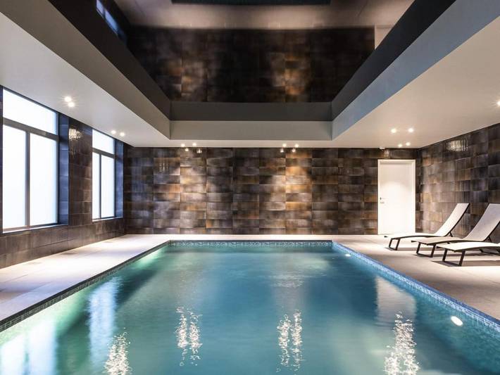 Hôtel pour 2 personnes, avec bassin pour enfant et vue ainsi que piscine et jardin, animaux acceptés