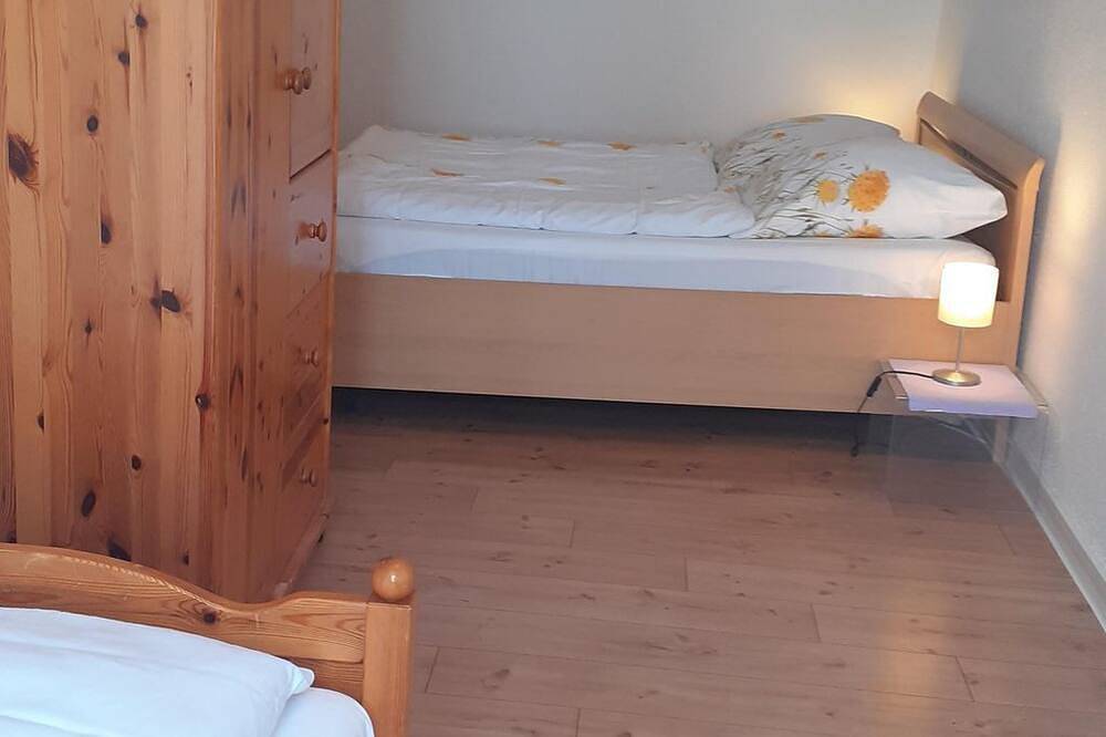 Apartamento entero, 2-room vacation apartment with laundry package - Ferienwohnung Henck in Lübeck, Bahía de Lübeck