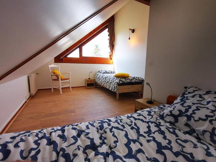 Location de vacances pour 4 personnes, avec vue et jardin à Saint-Christophe-en-Brionnais - 4