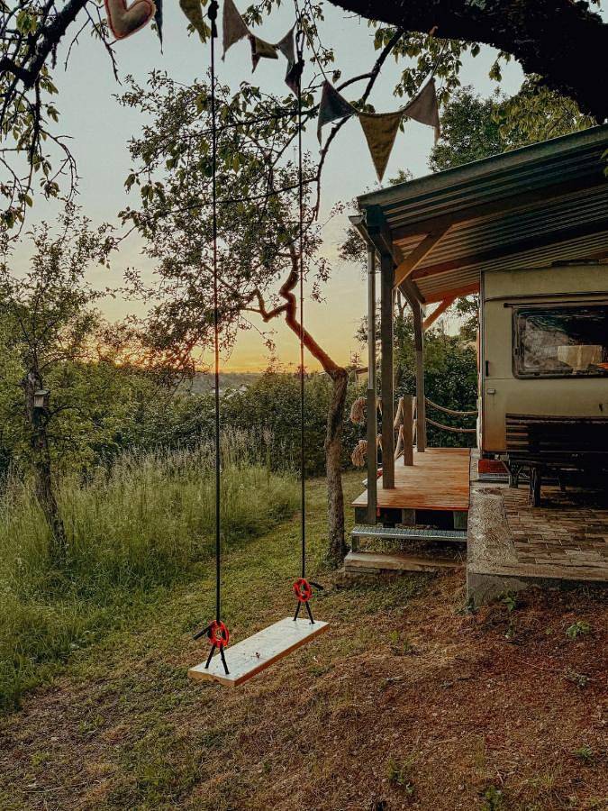Ferienwohnung für 3 Personen, mit Terrasse und Garten sowie Ausblick in Niederstetten